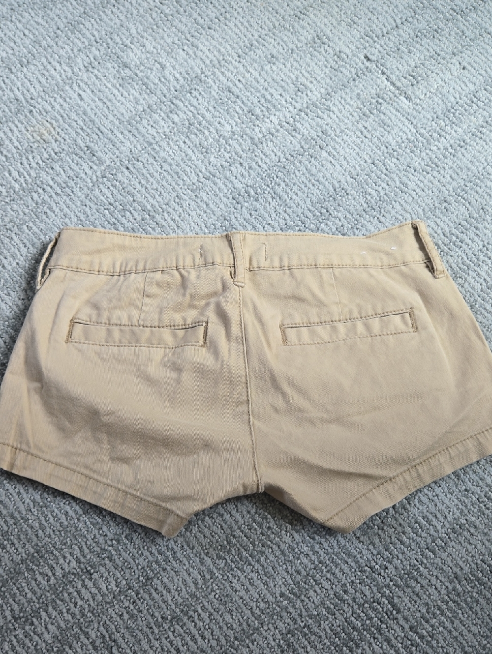 Low Rise Shorts - Picture 4 of 6